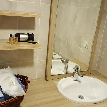Kingssuiteapart Apartman